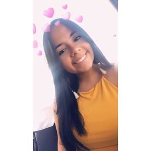 Meet your Posher, Valeria del mar